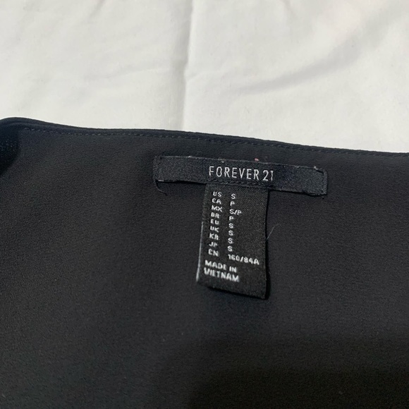 Forever21 black top - Picture 2 of 2